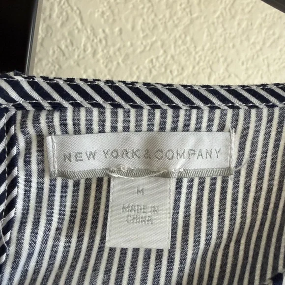 New York & Company Navy White Stripe Lace Bell Sleeve Blouse Medium Boho Keyhole - Picture 6 of 8